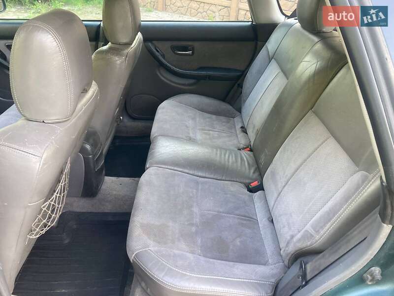 Универсал Subaru Legacy Outback 1999 в Запорожье