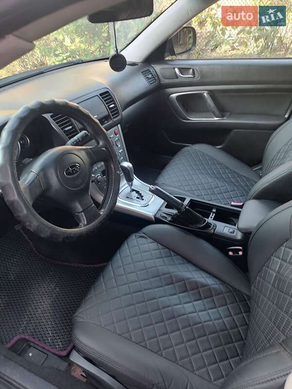 Універсал Subaru Legacy Outback 2004 в Чернігові