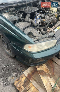 Универсал Subaru Legacy Outback 1998 в 