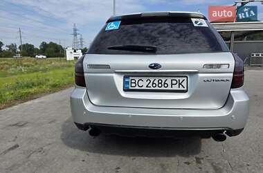 Универсал Subaru Legacy Outback 2004 в 