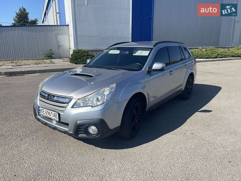 Универсал Subaru Legacy Outback 2013 в Днепре