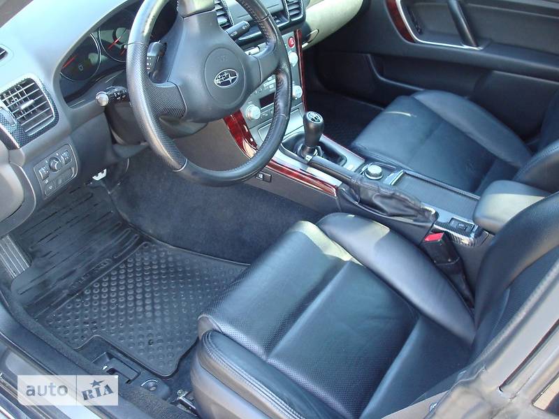 Седан Subaru Legacy 2007 в Днепре
