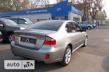 Седан Subaru Legacy 2006 в  фото 4 Седан Subaru Legacy 2006 в