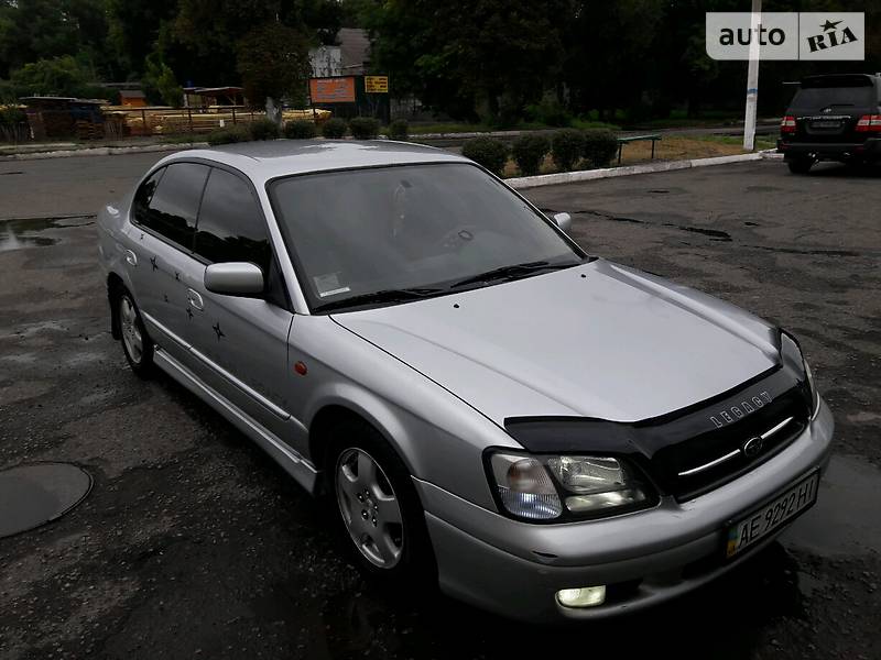 Седан Subaru Legacy 2002 в Каменском