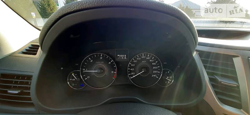 Седан Subaru Legacy 2012 в Сваляві