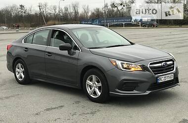 Седан Subaru Legacy 2018 в 