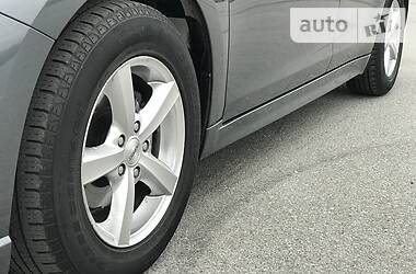 Седан Subaru Legacy 2018 в 