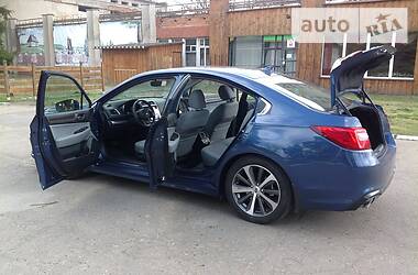 Седан Subaru Legacy 2019 в 