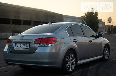 Седан Subaru Legacy 2013 в Полтаві