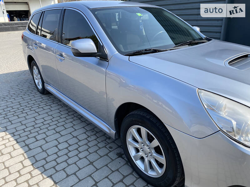 Универсал Subaru Legacy 2012 в Ивано-Франковске