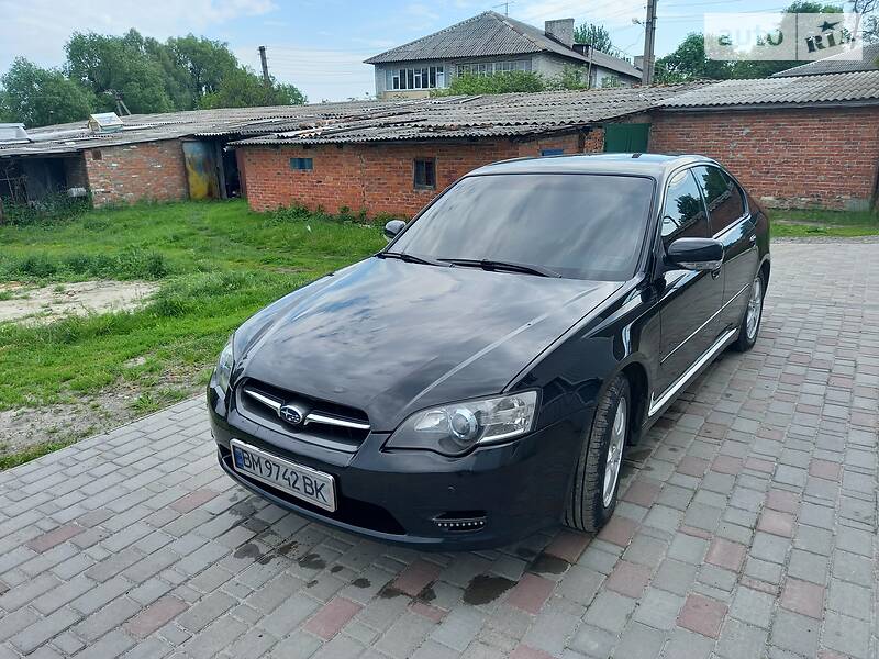 Седан Subaru Legacy 2004 в Тростянце