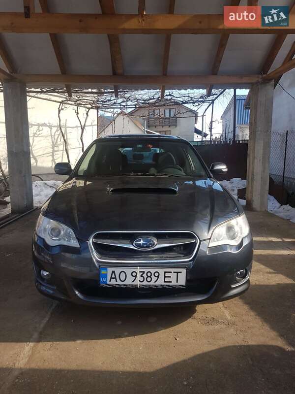 Универсал Subaru Legacy 2008 в Хусте