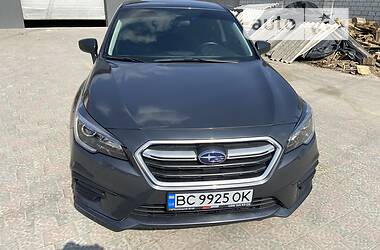 Седан Subaru Legacy 2017 в Николаеве