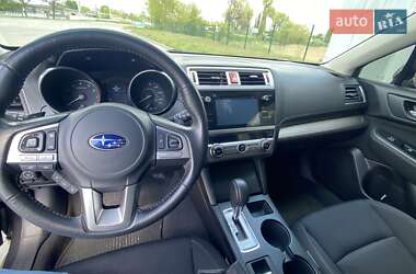 Седан Subaru Legacy 2015 в 