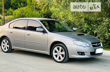 Седан Subaru Legacy 2009 в Киеве