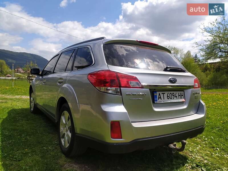 Універсал Subaru Legacy 2012 в Верховині