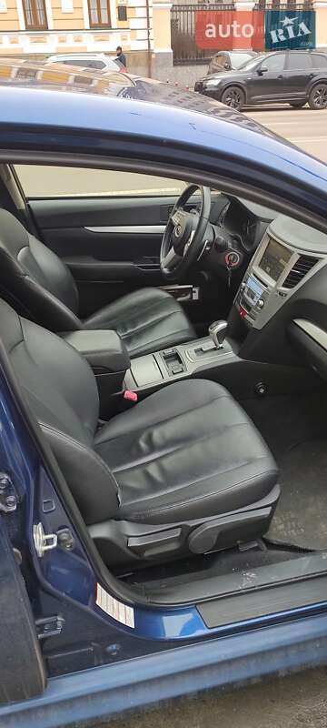 Седан Subaru Legacy 2011 в Киеве