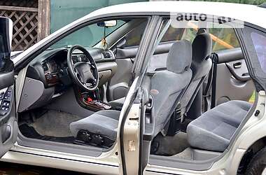 Седан Subaru Legacy 2000 в 