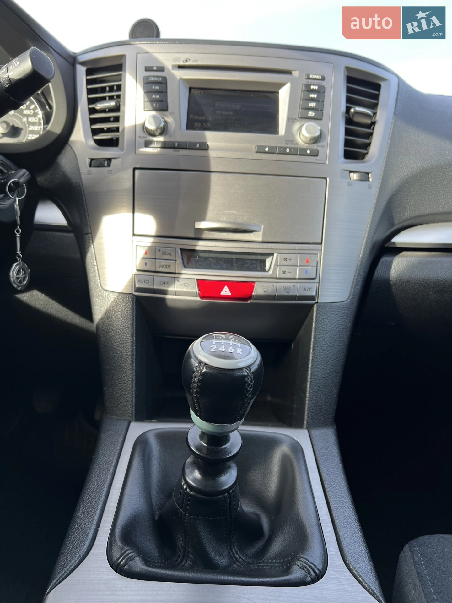 2012 Subaru Legacy - мініатюра 8
