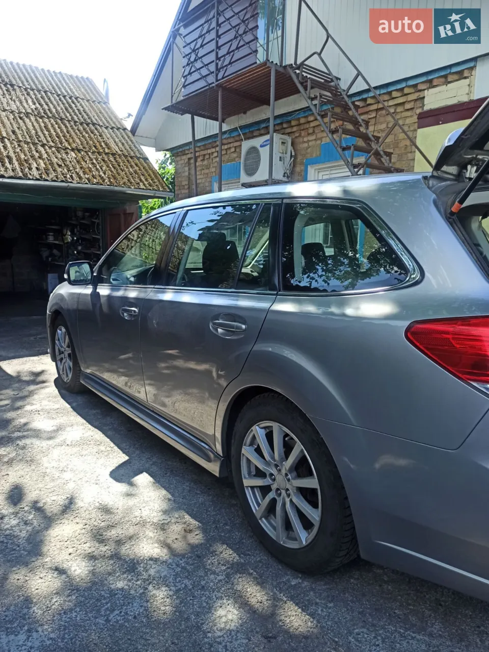 2010 Subaru Legacy - мініатюра 29