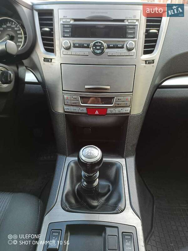 Универсал Subaru Legacy 2011 в Луцке