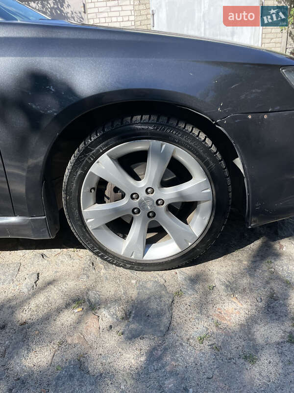 Седан Subaru Legacy 2006 в Днепре