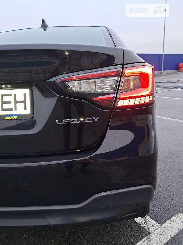 Седан Subaru Legacy 2022 в Полтаве