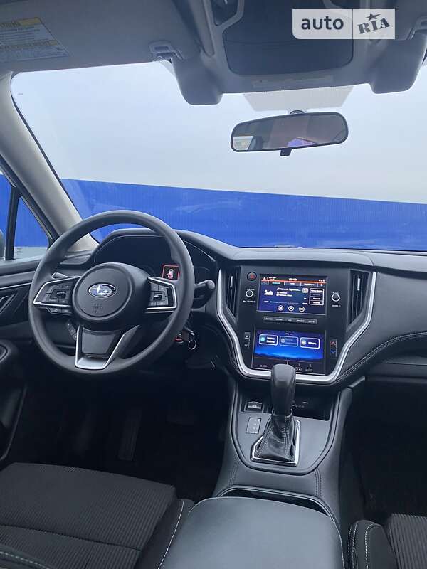 Седан Subaru Legacy 2022 в Полтаве