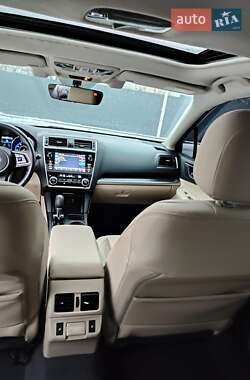 Седан Subaru Legacy 2018 в 