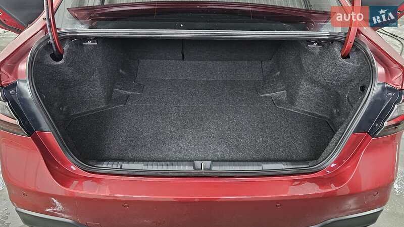 Седан Subaru Legacy 2020 в Черкассах