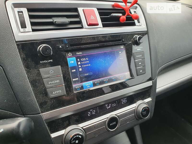 Седан Subaru Legacy 2018 в Киеве