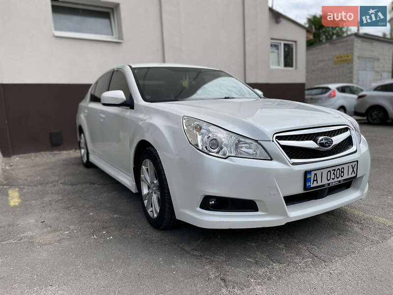Седан Subaru Legacy 2012 в Броварах