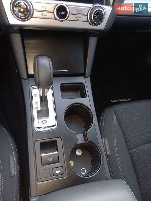 Седан Subaru Legacy 2019 в Черновцах