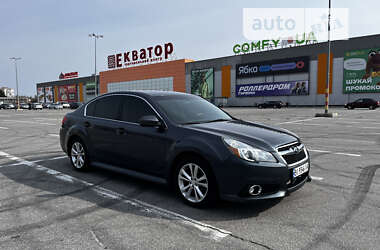 Седан Subaru Legacy 2013 в Полтаві