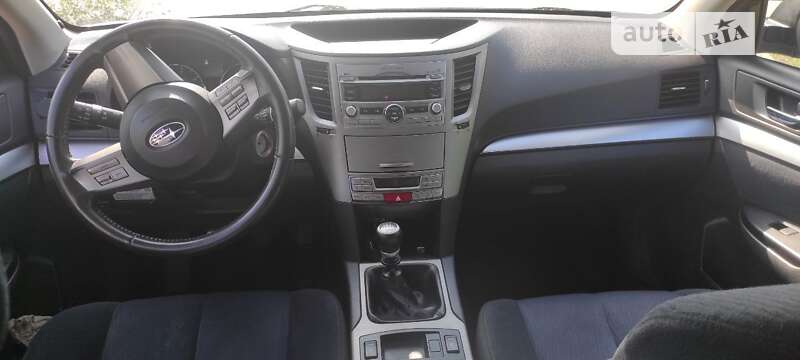 Универсал Subaru Legacy 2011 в Каменском