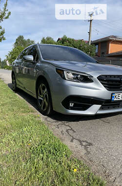 Седан Subaru Legacy 2022 в Днепре