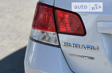 Седан Subaru Legacy 2010 в Дніпрі