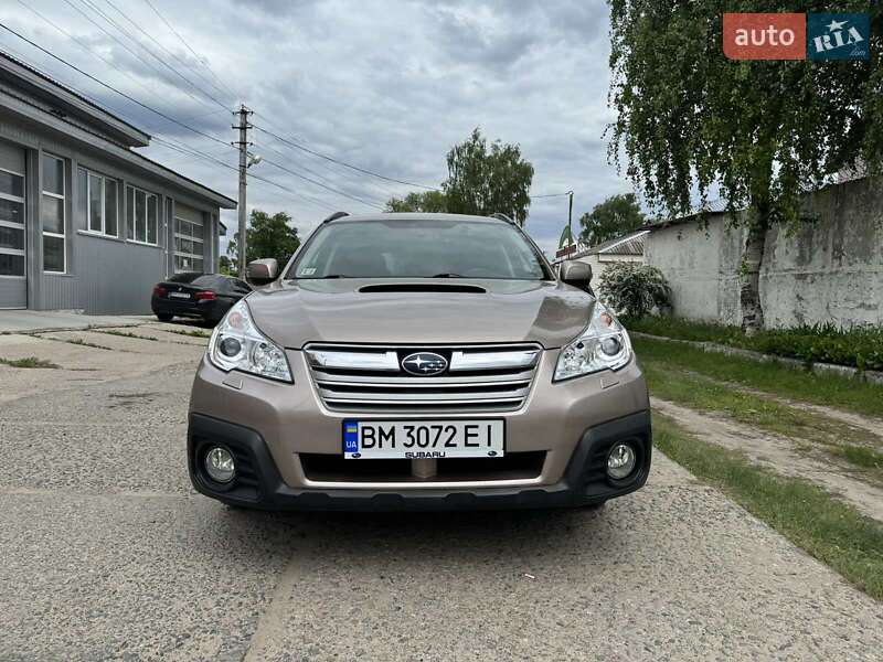 Универсал Subaru Legacy 2013 в Ромнах