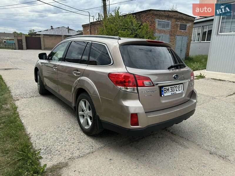 Універсал Subaru Legacy 2013 в Ромнах