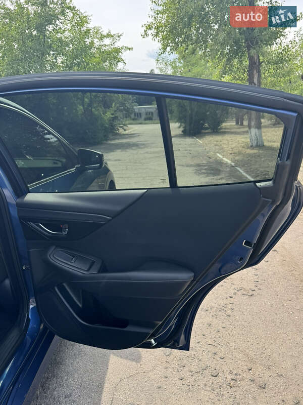 Седан Subaru Legacy 2022 в Кам'янському