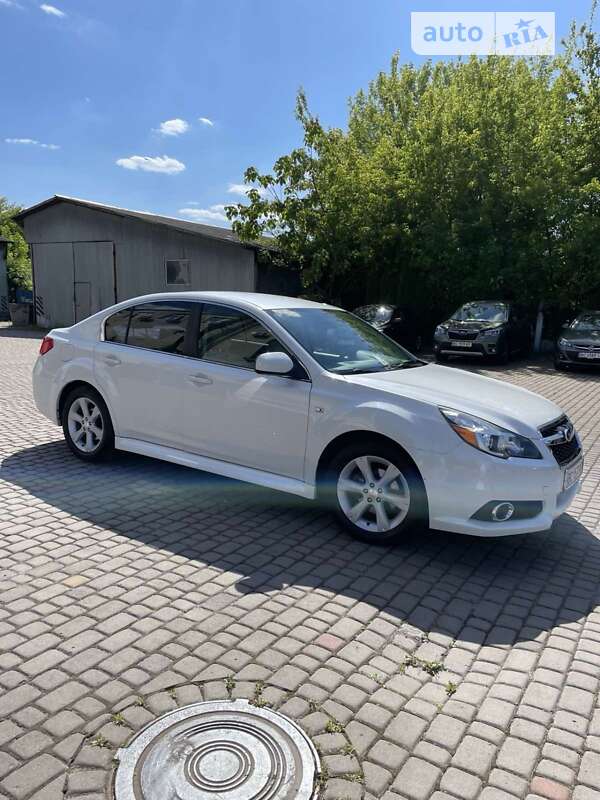 Седан Subaru Legacy 2014 в Шептицькому