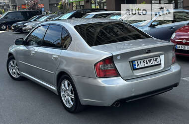 Седан Subaru Legacy 2004 в Киеве