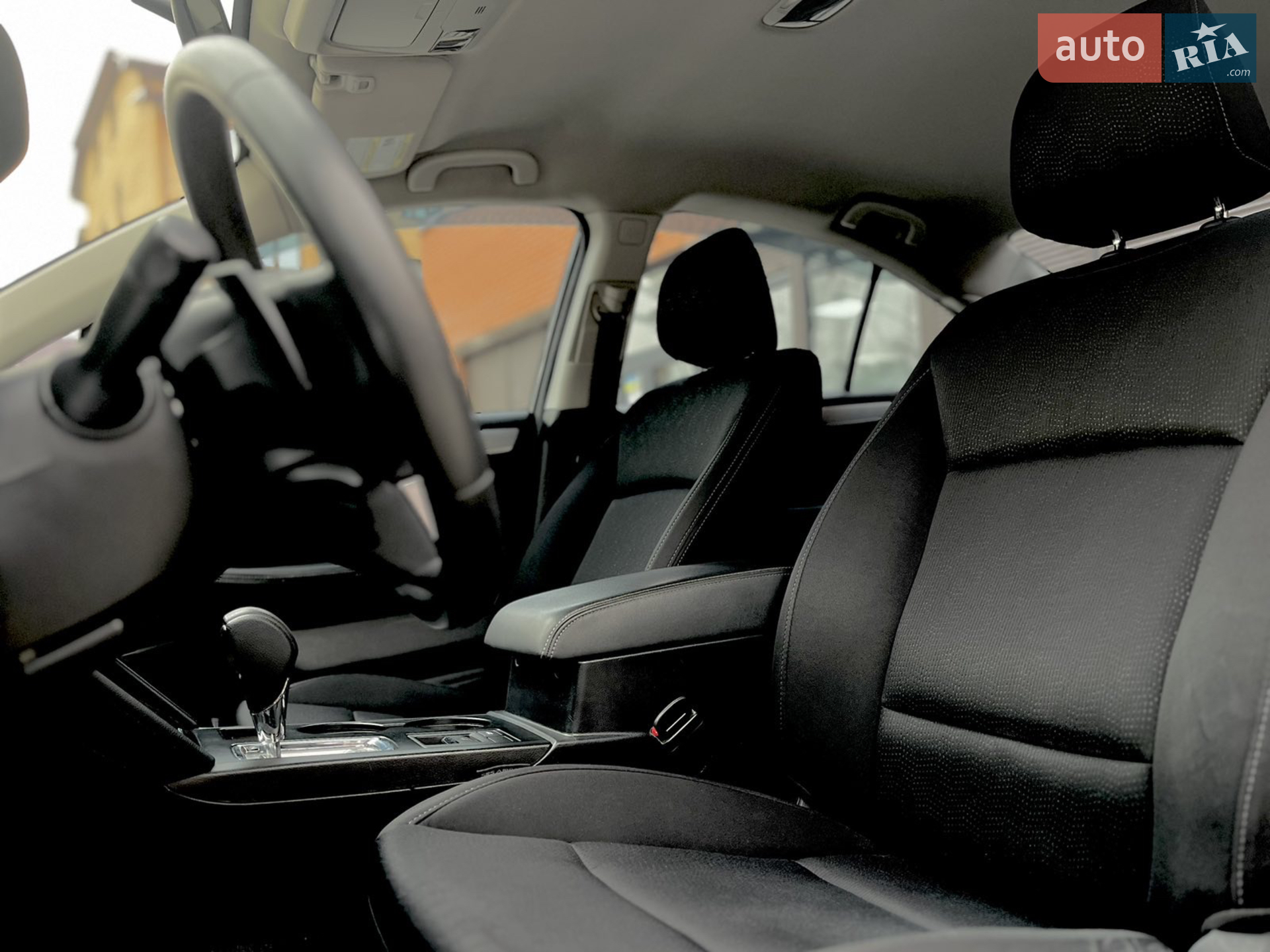 2016 Subaru Legacy - мініатюра 15