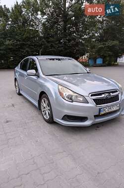 Седан Subaru Legacy 2012 в 