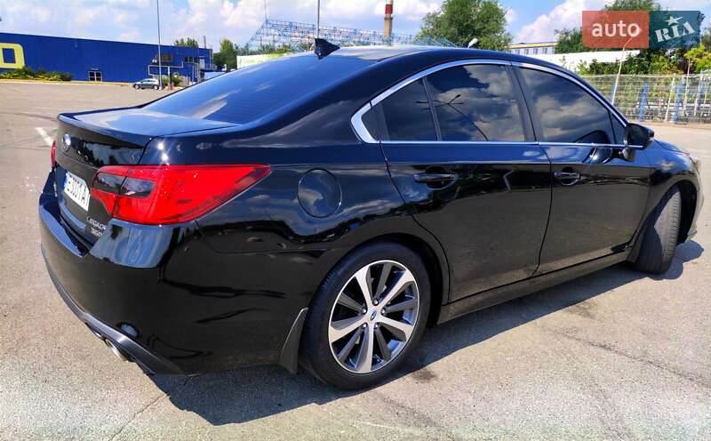 Седан Subaru Legacy 2018 в Днепре
