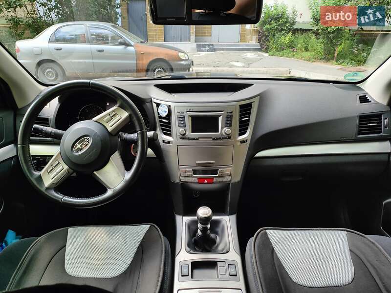 Універсал Subaru Legacy 2011 в Києві