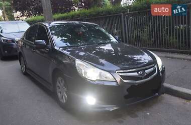 Седан Subaru Legacy 2010 в 