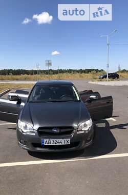 Седан Subaru Legacy 2006 в Виннице