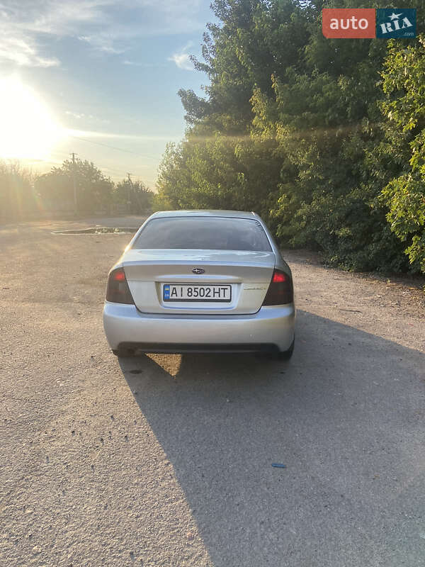 Subaru Legacy 2004