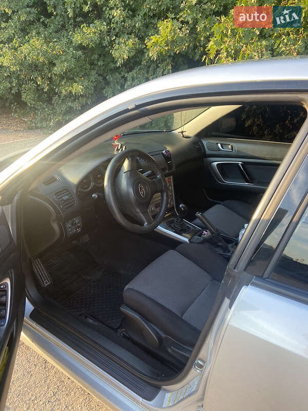 Седан Subaru Legacy 2004 в Білій Церкві